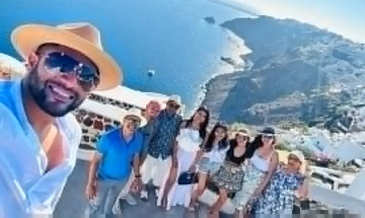 Crete to Santorini 6 Hour Private Tour 