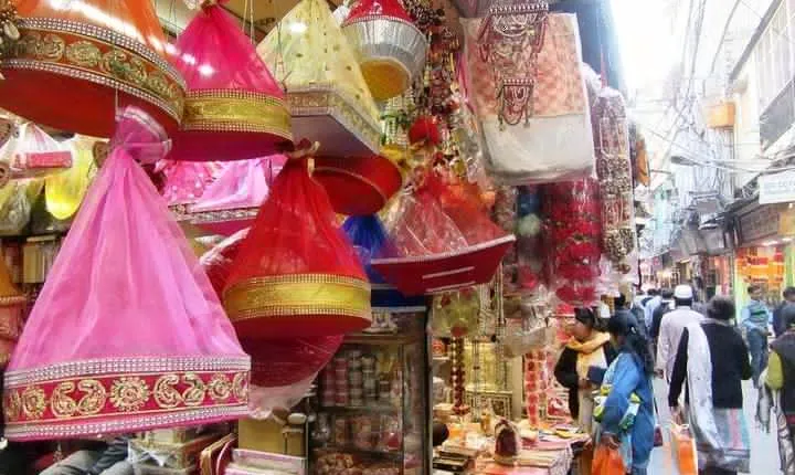 Private Half Day Old Delhi Heritage walk & Masterji Kee Haveli Tour