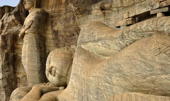 Polonnaruwa Ancient Ruins & Pilgrimage Day Tour From Anuradhapura