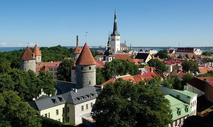 Private Day tour to Tallinn from Helsinki. All transfers included