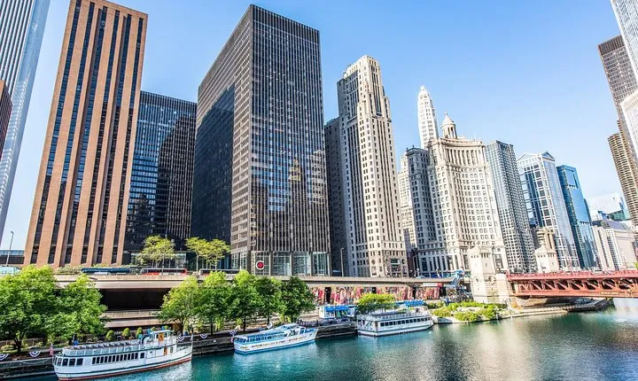 Chicago Walking Tour: Modern Architecture