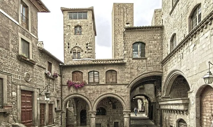 ROME LUXURY TOUR: Viterbo Private tour from Rome
