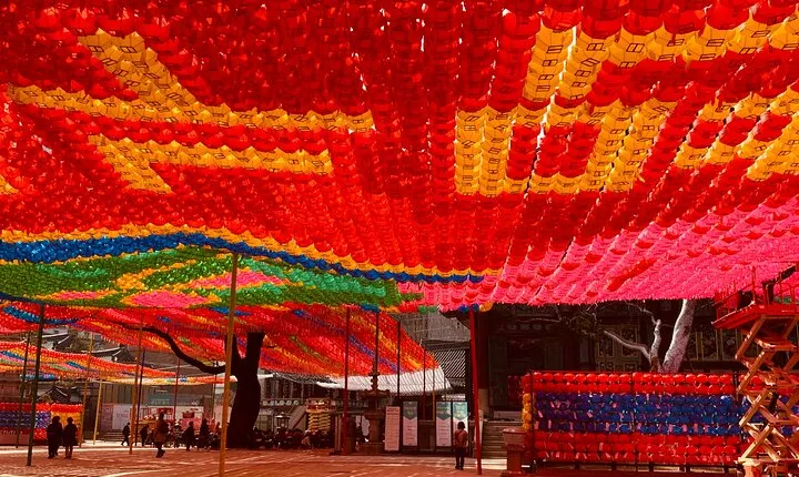 Private Full-Day Guided Tour in Seoul with Lunch, Tea and Dinner