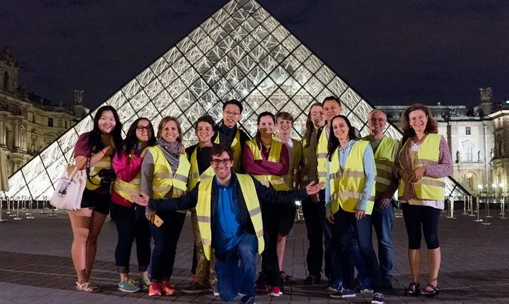 Paris Evening Bike Tour with 1-hour Seine River Cruise