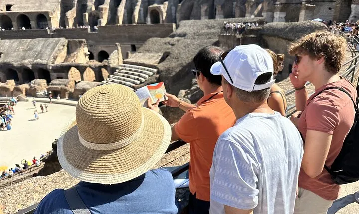 Colosseum and St. Clements Undergrounds Private Tour