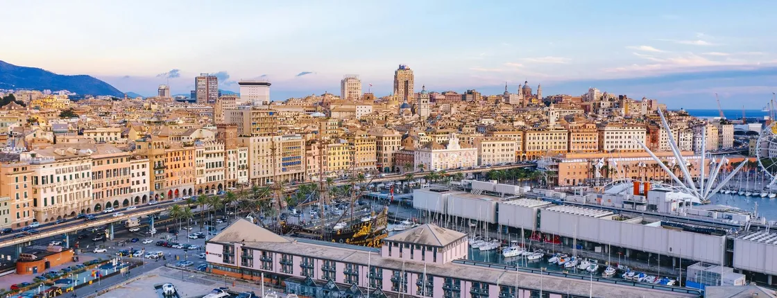 Private walking tour of Genoa
