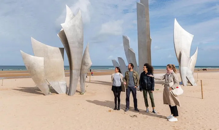 Normandy D-Day Beaches and American Cemetery Day Trip from Paris