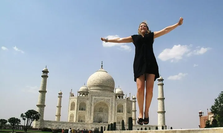 Taj mahal tour with Ajanta,Ellora, Delhi,Rajasthan & Mumbai - 15 Days