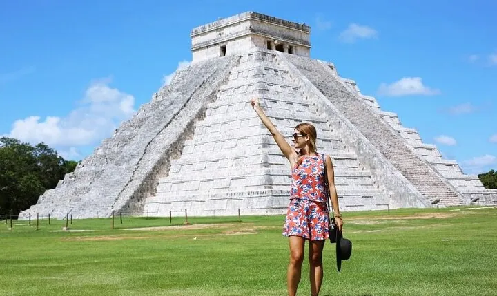 Chichen itza tour with cenote experience and Valladolid visit.