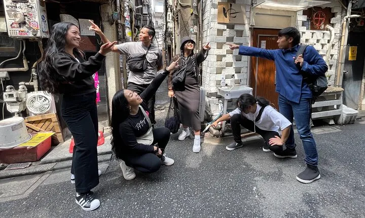 Discover Tokyo: 3-Hour Private Guided Photo Walking Tour
