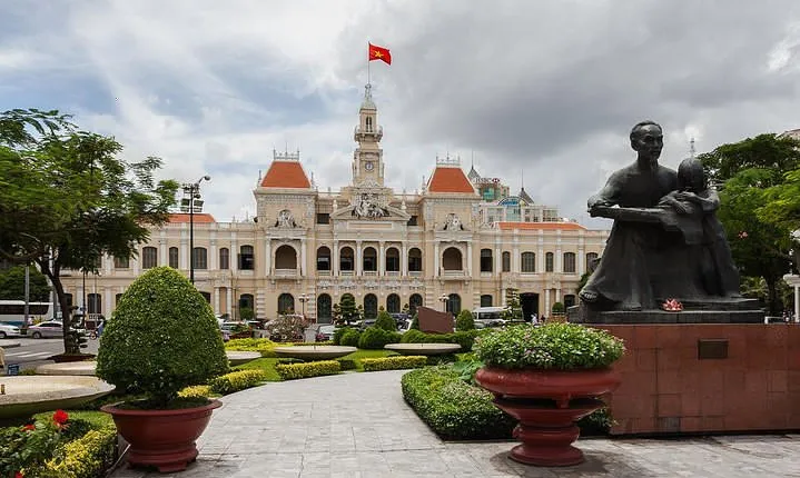 Private Tour: Full Day Ho Chi Minh Highlight City Tour