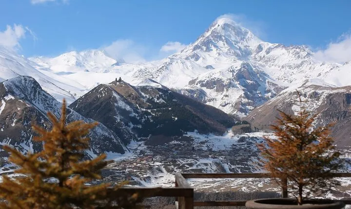 Landscapes of Ananuri Gudauri, Kazbegi and Hotel Rooms Group tour