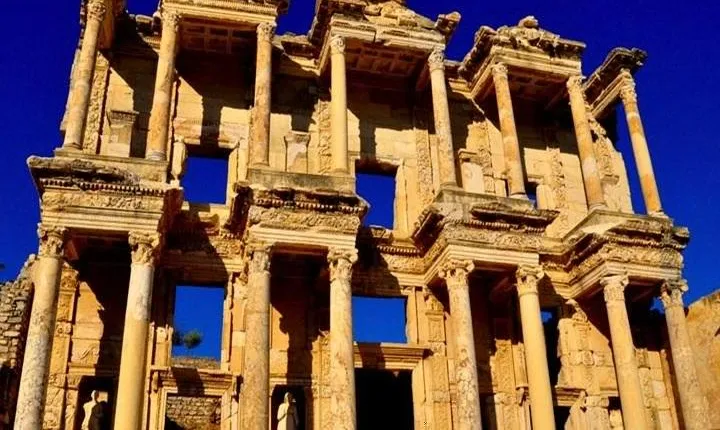Ephesus Tour with Temple of Artemis and Sirince Village From Izmir