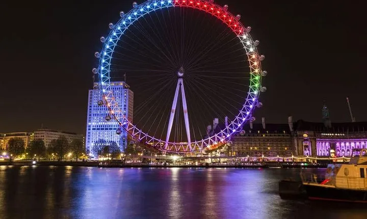 London by Night: Luxurious Panoramic Private Tour