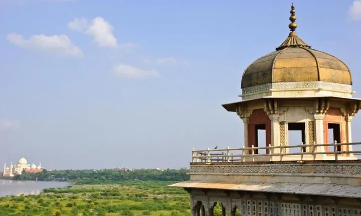 Taj Mahal With Others Islamic Places in Delhi overnight Tour 