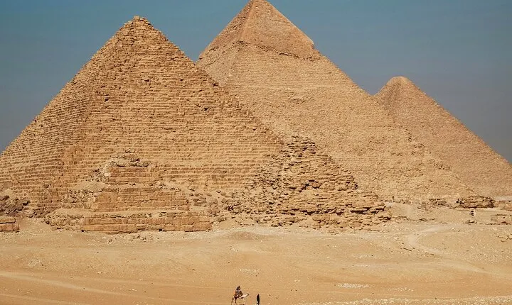 Pyramids & National Museum: A Voyage Through Egypt’s