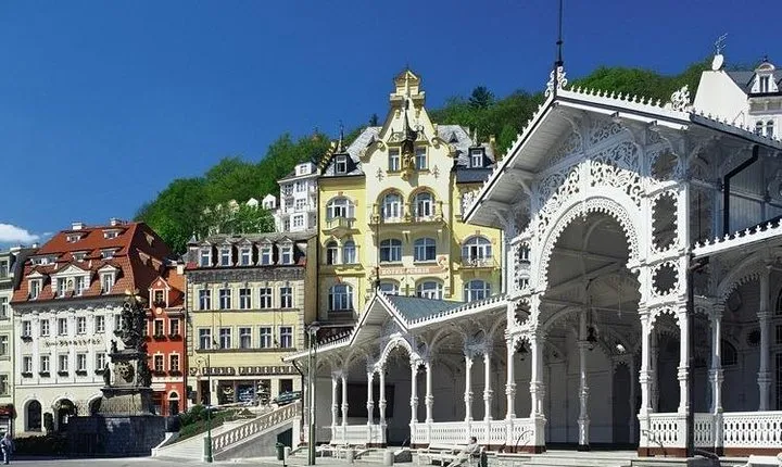 Karlovy Vary Day Trip from Prague