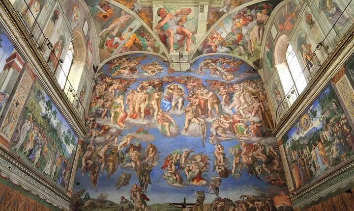 Vatican Museums & St Peter's Basilica Skip the line Private tour