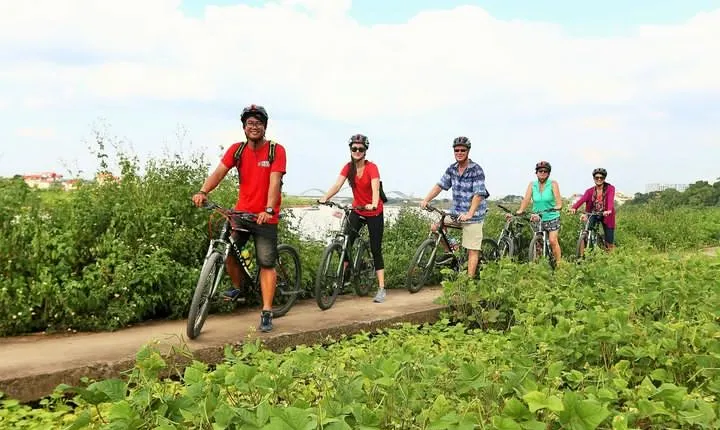 All Inclusive Cycling trip to the Teeth Mountain from Khajuraho