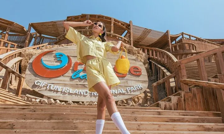 Hurghada: Orange Bay Day Trip with Water Sports and Lunch