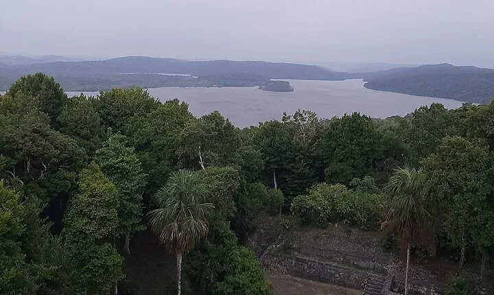 Yaxha and Topoxte Jungle Trek