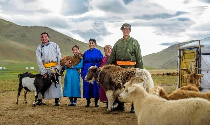 15 Days Western Oasis Mongolia