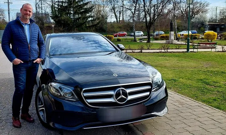 Budapest Private City Tour by car in 3 hours
