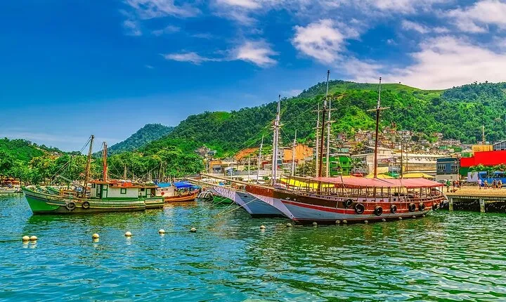 3 Days Tour Angra dos Reis City and Rocinha Favela