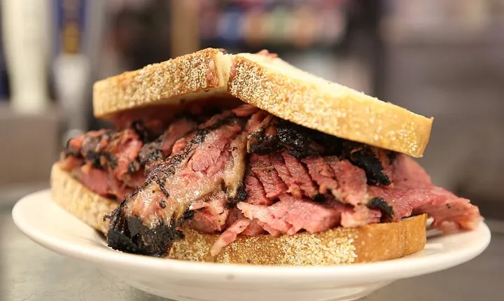 Tastes of the Lower East Side Food & Walking Tour