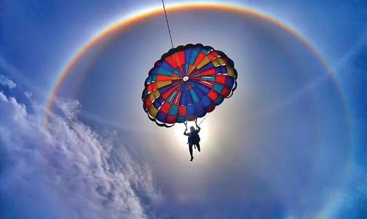 Pattaya: Parasailing Experience