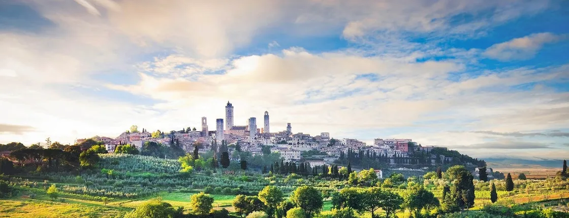 Jewels of Tuscany tour with lunch and wine tasting
