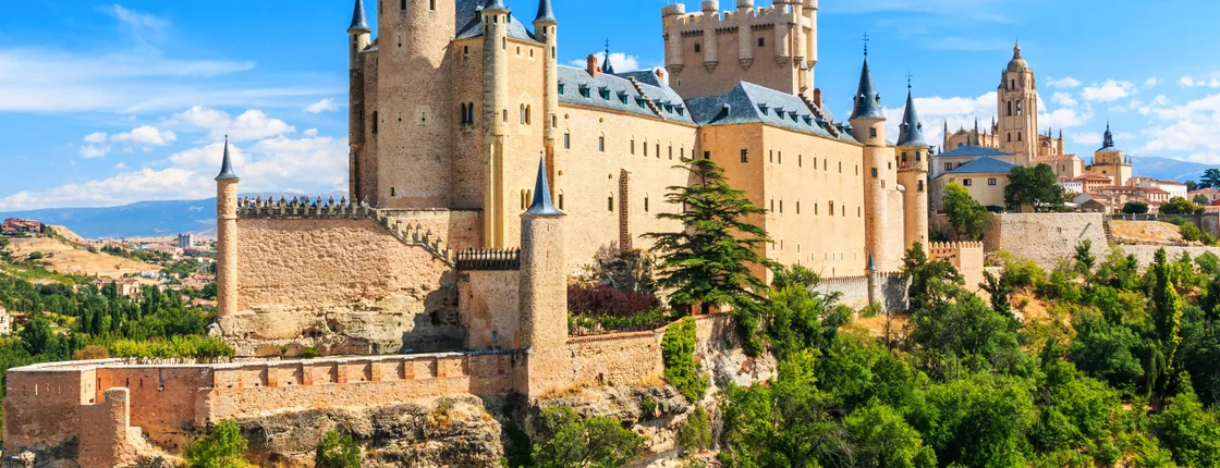 Toledo and Segovia from Madrid: the Crown Jewels at your own pace