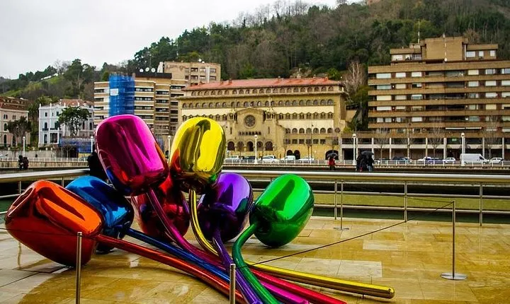 Private 8-hour Tour of Bilbao from San Sebastian w/ Hotel or Cruise Port pick-up