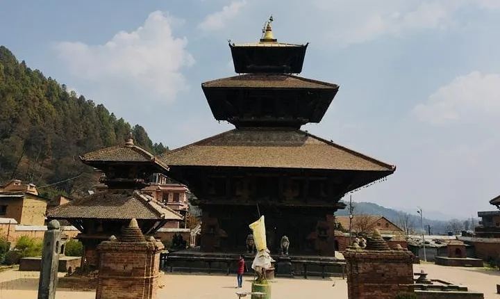 Private Day Tour in Kathmandu Valley Rim with Bhaktapur Sightseeing