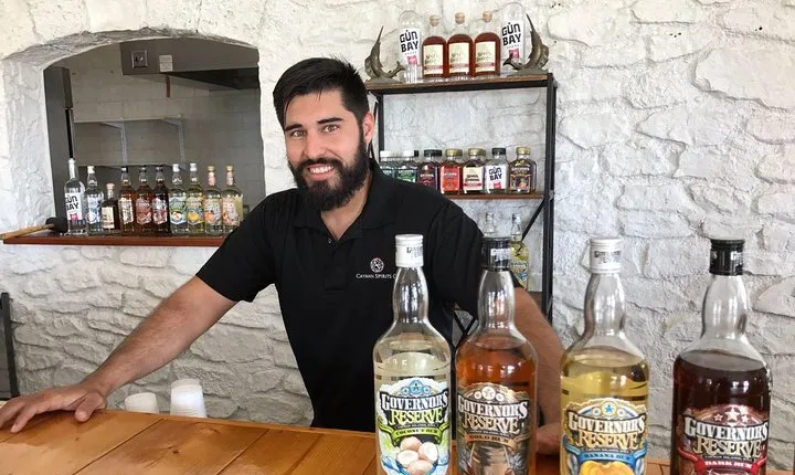 Skip the Line: Guided Tour and Rum Tasting Experience