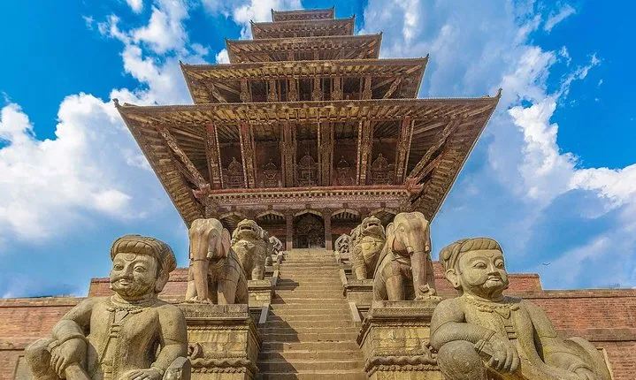 Private Half-Day Tour to Bhaktapur With Lunch