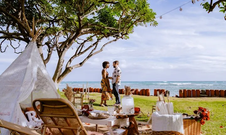 Oahu Beach Picnic: Private, Luxury Experience