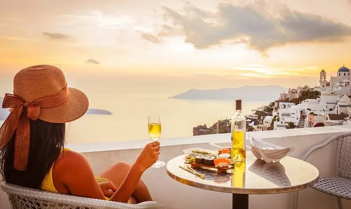 6 Day Wine Tour at Ancient Nemea, Peloponnese & Tour in Santorini