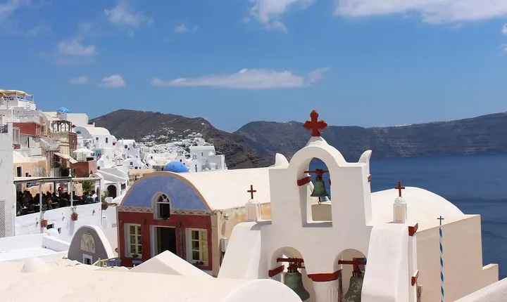 Santorini Traditional Villages and Oia Sunset Tour