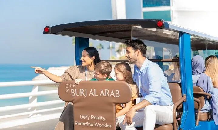 Inside Burj Al Arab Guided Tour With High Tea Including Transfers