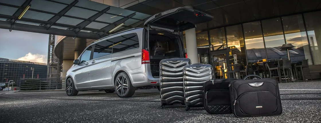 Paris airports private transfers in a luxury Minivan