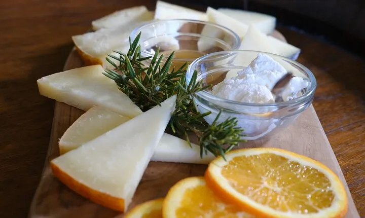 Private wine, Extra Virgin Olive Oils & Cheese Tasting