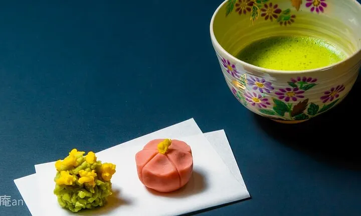  Japanese Traditional Sweets making and Tea Ceremony