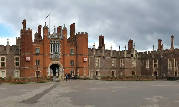 Windsor castle&Hampton court