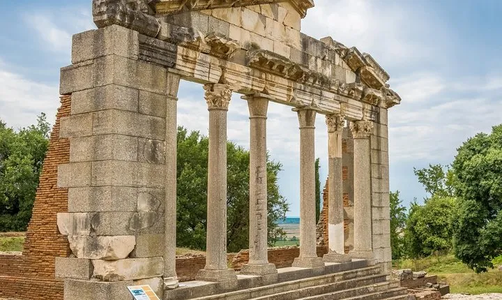 Apollonia Ancient Ruins day trip