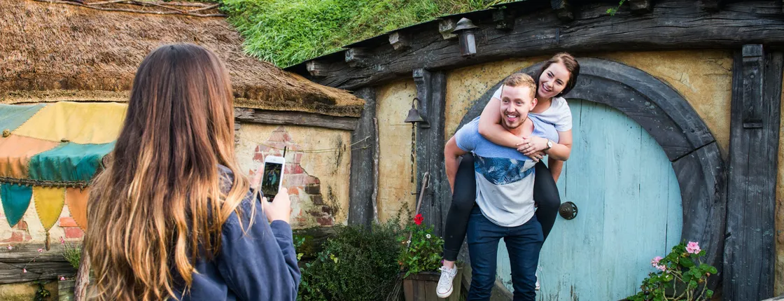 Hobbiton express day tour with lunch
