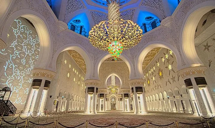 Half-Day Grand Mosque Tour from Dubai