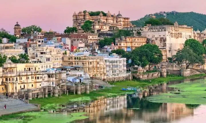 6 Days Private Luxury Golden Triangle Tour with Udaipur