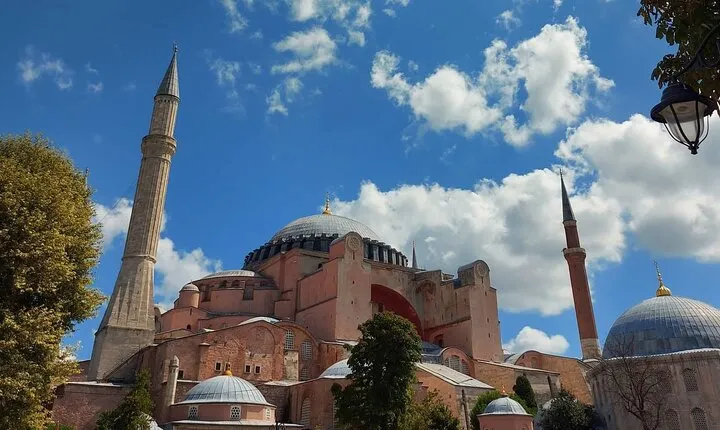 Istanbul Highlights! Blue Mosque, Hagia Sophia, Topkapı and More!