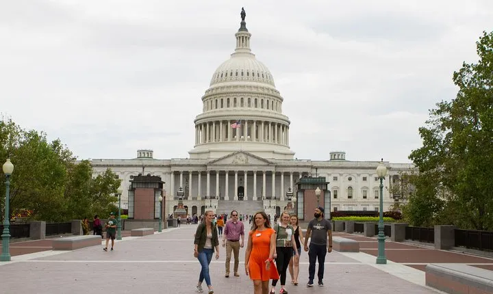 Capitol Hill & Library of Congress Highlights Walking Tour (With Tickets)